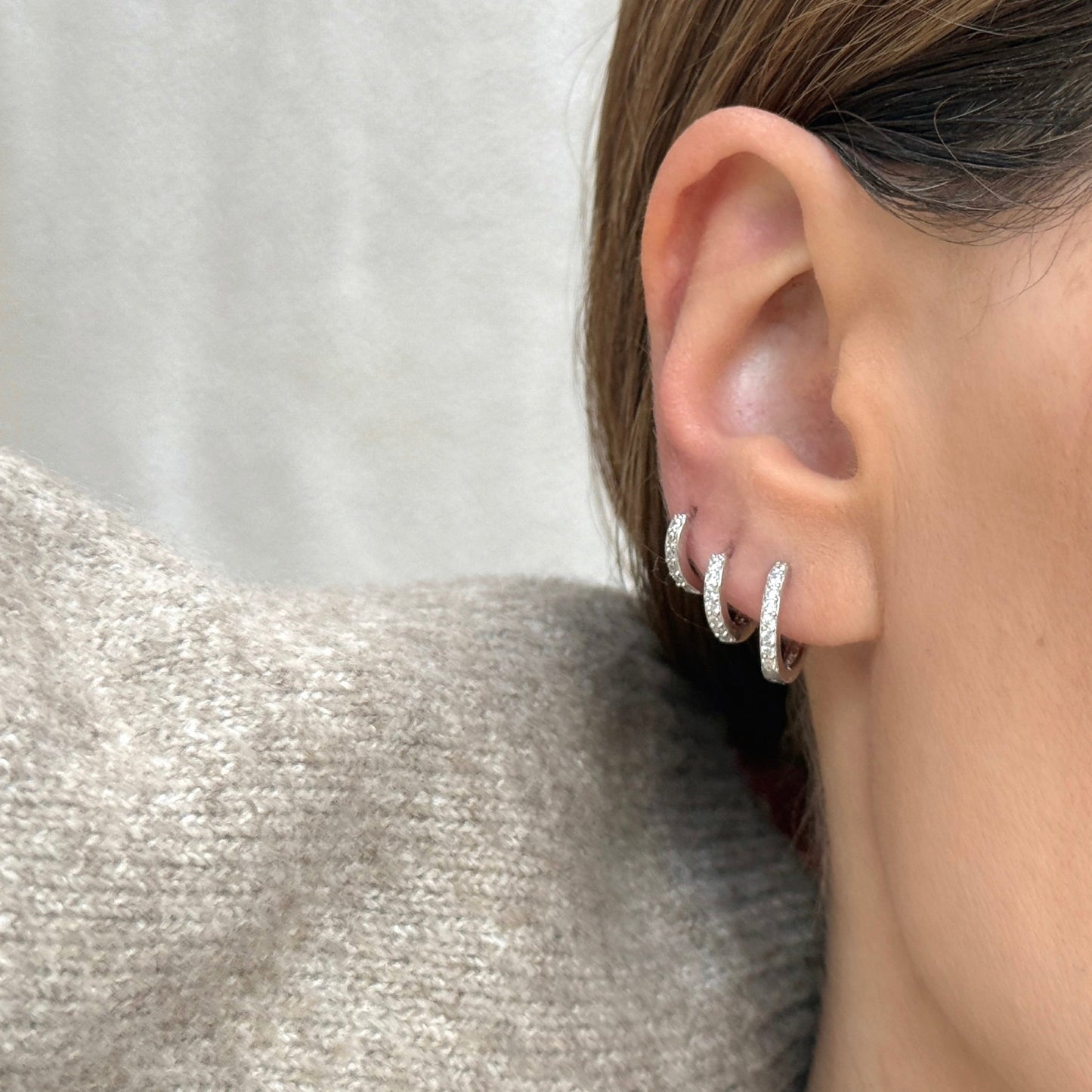 Six Stone Gold Mini Huggies