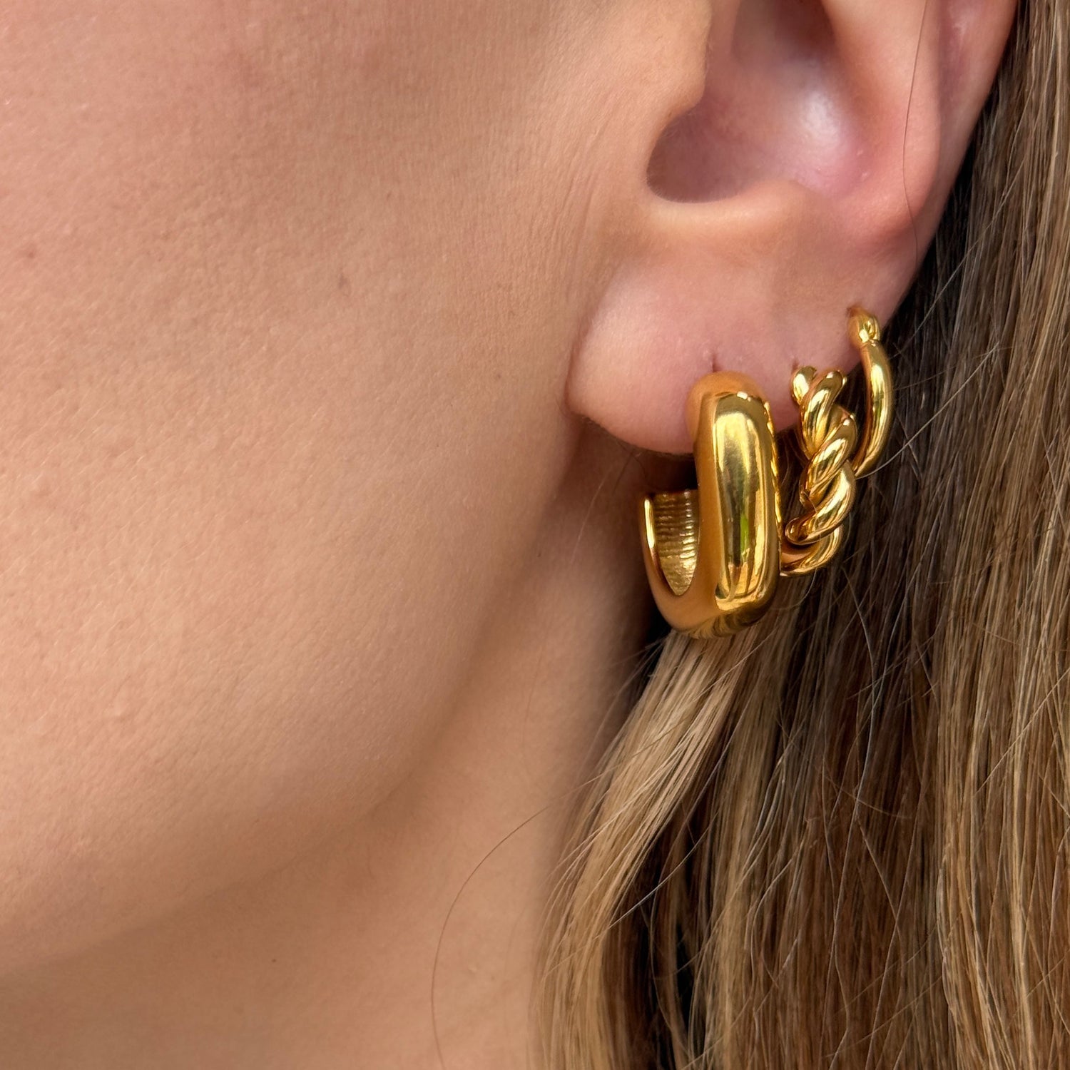GOLD EARRINGS