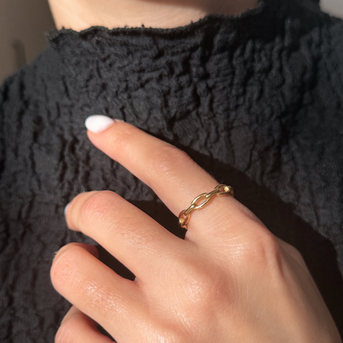 Adjustable Link Ring