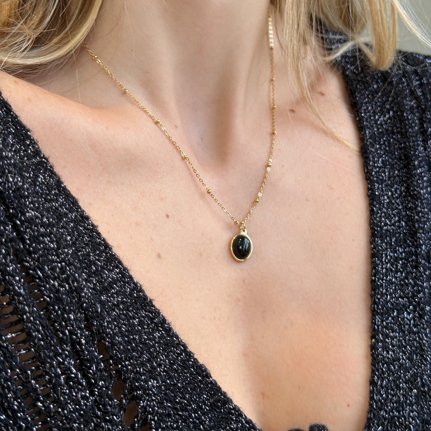 Black Oval Necklace